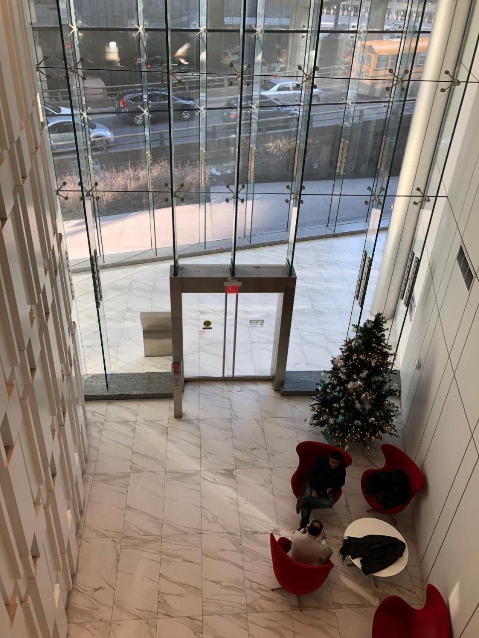 Corporate Suite Торонто Экстерьер фото